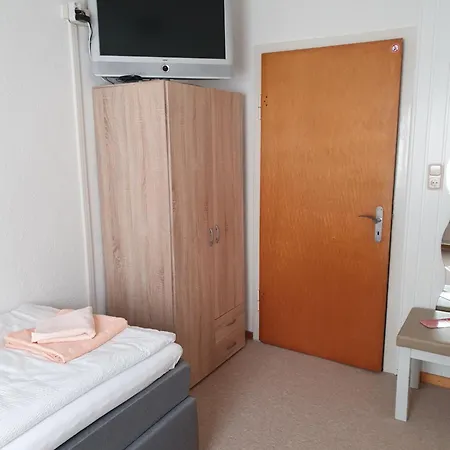Gaestehaus Hotel Zum Weinberg Burg  Room photo