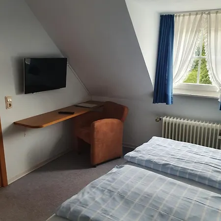 Gaestehaus Hotel Zum Weinberg Burg  Room photo